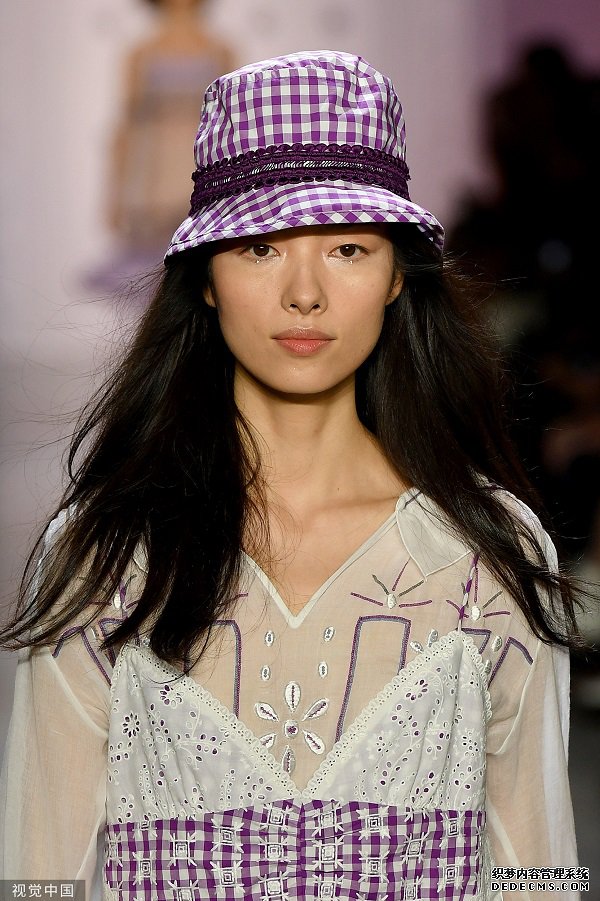 2020ŦԼʱװ Anna Sui 㣨ͼƬԴ Ӿй
